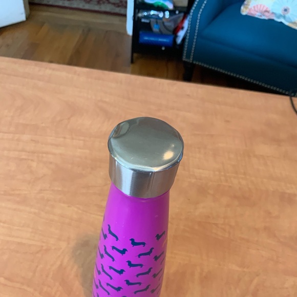 Swell purple Daschund pattern water bottle - Picture 2 of 4